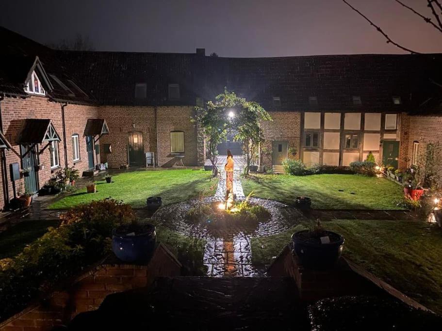 Villa The Old Sack Warehouse Hereford Esterno foto